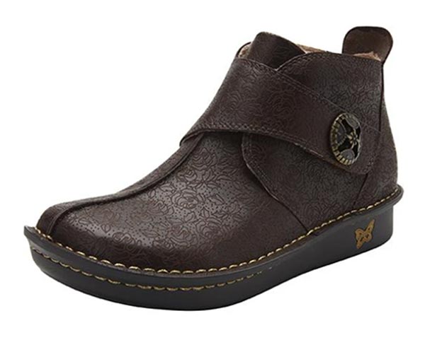 shoes for hairstylists